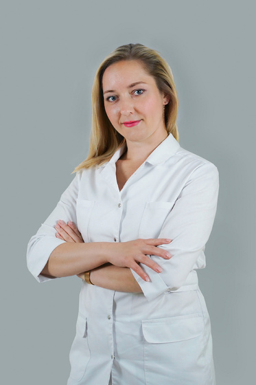 Клинина Любовь Андреевна, стоматолог-терапевт